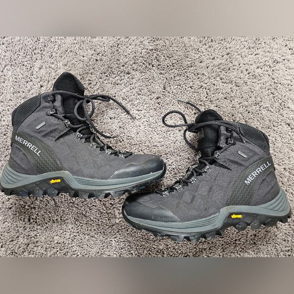 Merrell Thermo Rogue Mid Goretex Winter Hiking Boots Primaloft Vibram Sole Sz 9